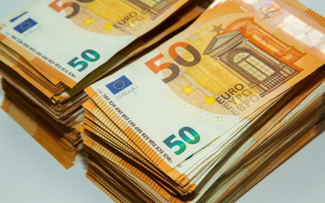 Kako izbrati najboljšo spletno banko za svoje potrebe