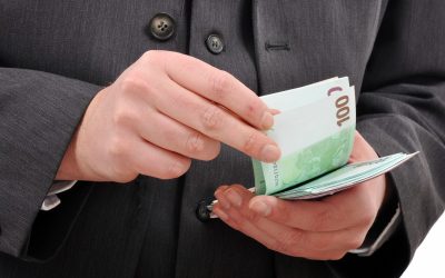 Kako se izogniti pastem pri najemu posojila
