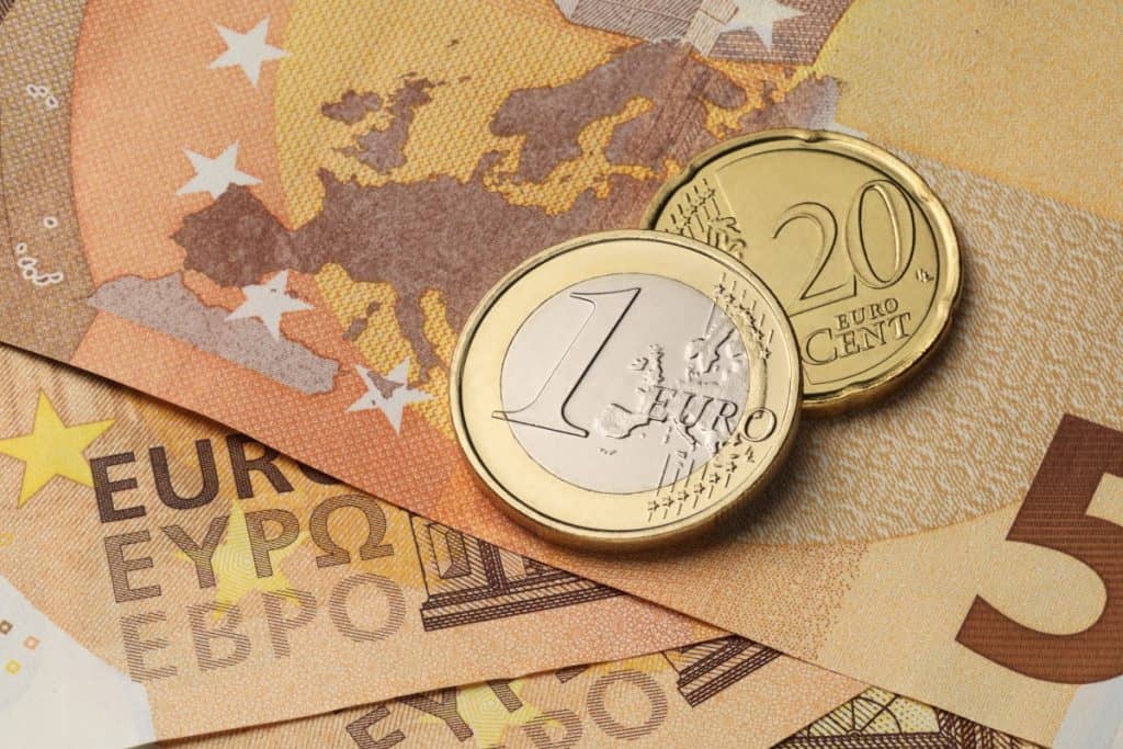 Kako ravnati ob nepričakovanih finančnih spremembah