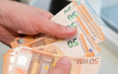 Kako se izogniti prevaram pri spletnih posojilih